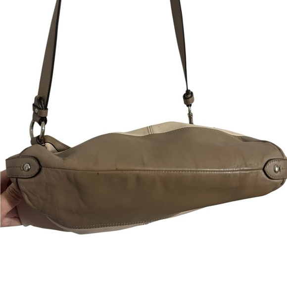 Coach Park Duffle Crossbody Bag Convertible Genuine Leather F19726 Ivory Taupe - Picture 12 of 13